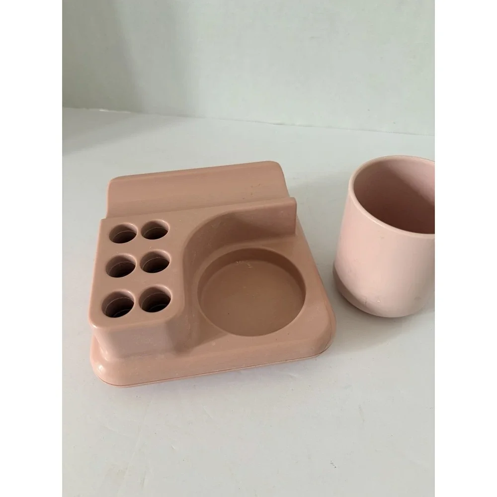 Vintage Pink Mauve Plastic Bathroom Set Toothbrush Holder Cup